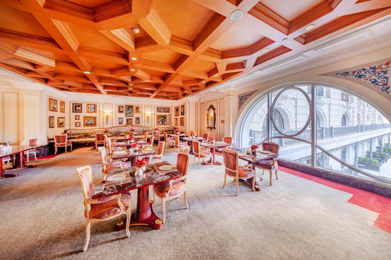 Legendale Hotel Beijing Exterior photo The restaurant