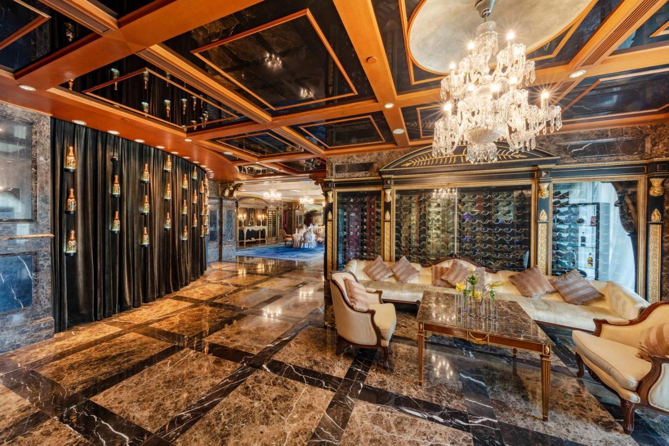 Legendale Hotel Beijing Exterior photo Lobby
