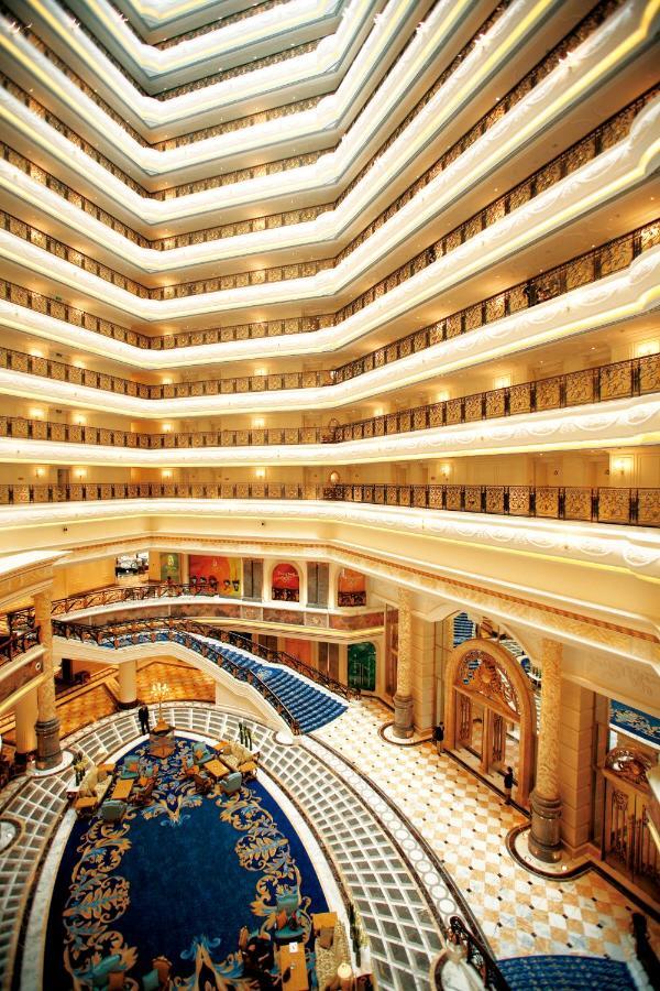 Legendale Hotel Beijing Exterior photo